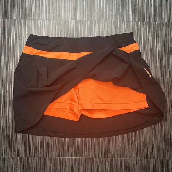 Adidas Climalite Skirt | Size M | Black/Orange - Picture 3 of 5